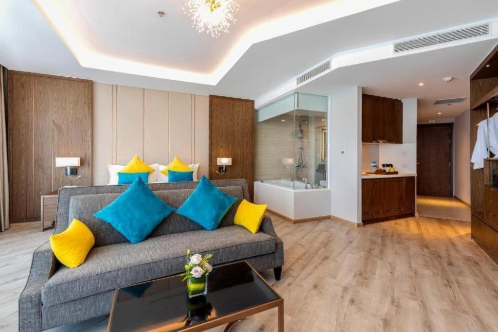 Luxury Seaview Panorama Nha Trang By Luna Dış mekan fotoğraf
